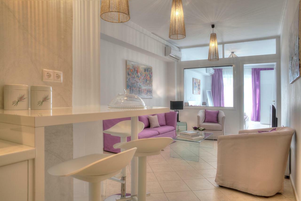Downtown Glyfada Smart Apartment Atene Esterno foto