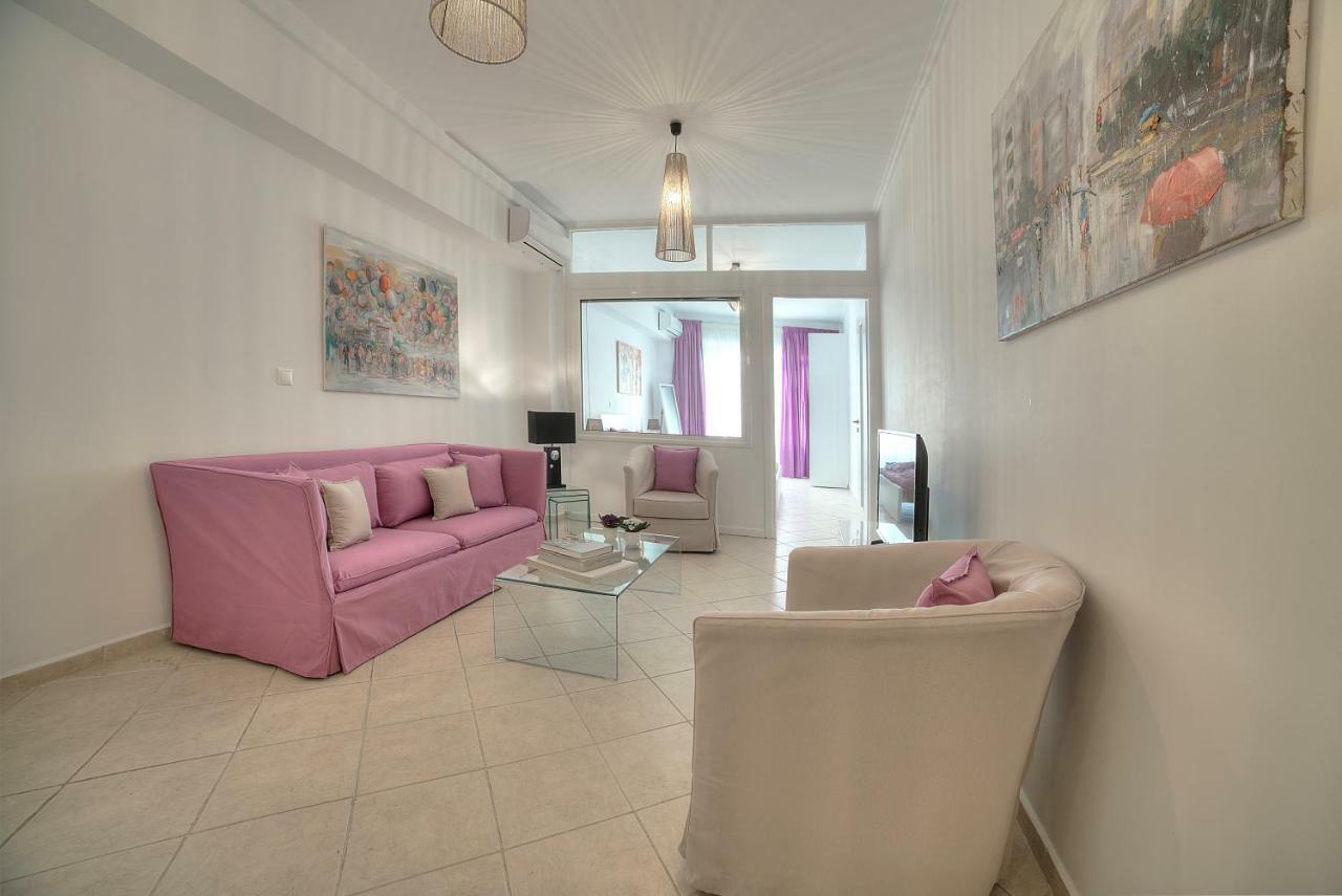 Downtown Glyfada Smart Apartment Atene Esterno foto